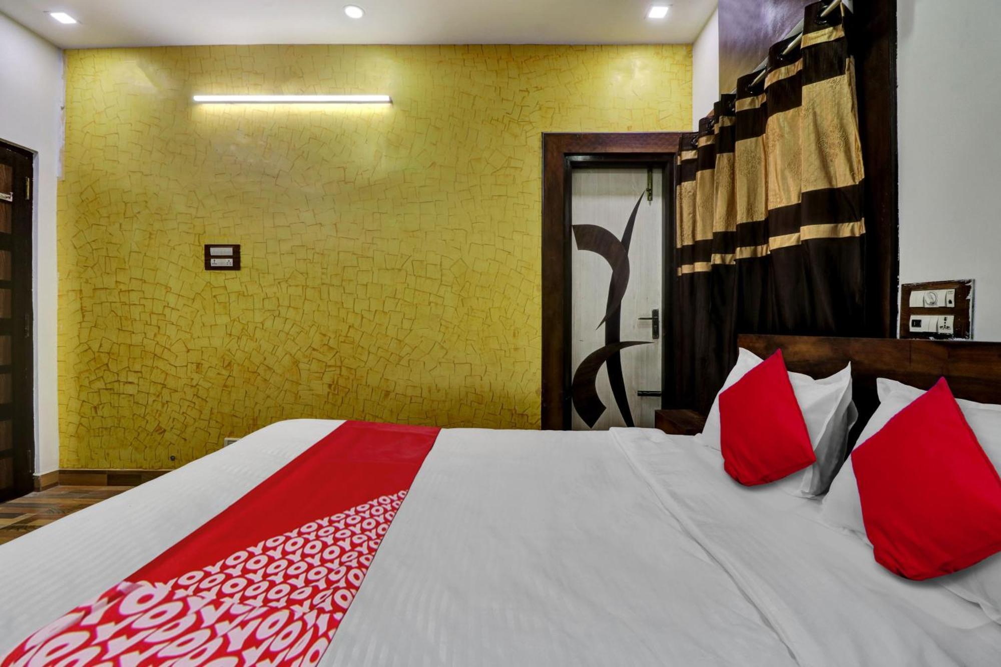 Hotel O Seshadri Homestay Тирупати Экстерьер фото